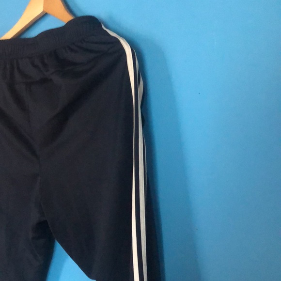 Adidas mens medium joggers - Picture 6 of 7